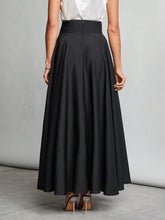 Tall High-Waisted Black Zippered Skirt Suitable For Parties